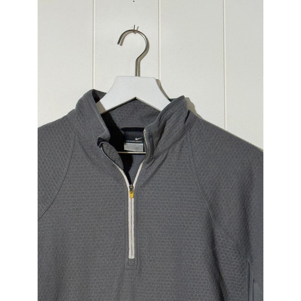 Nike · Sphere Thermal · 1/4 Zip Pullover · Grid Texture Fleece · Gray · Medium